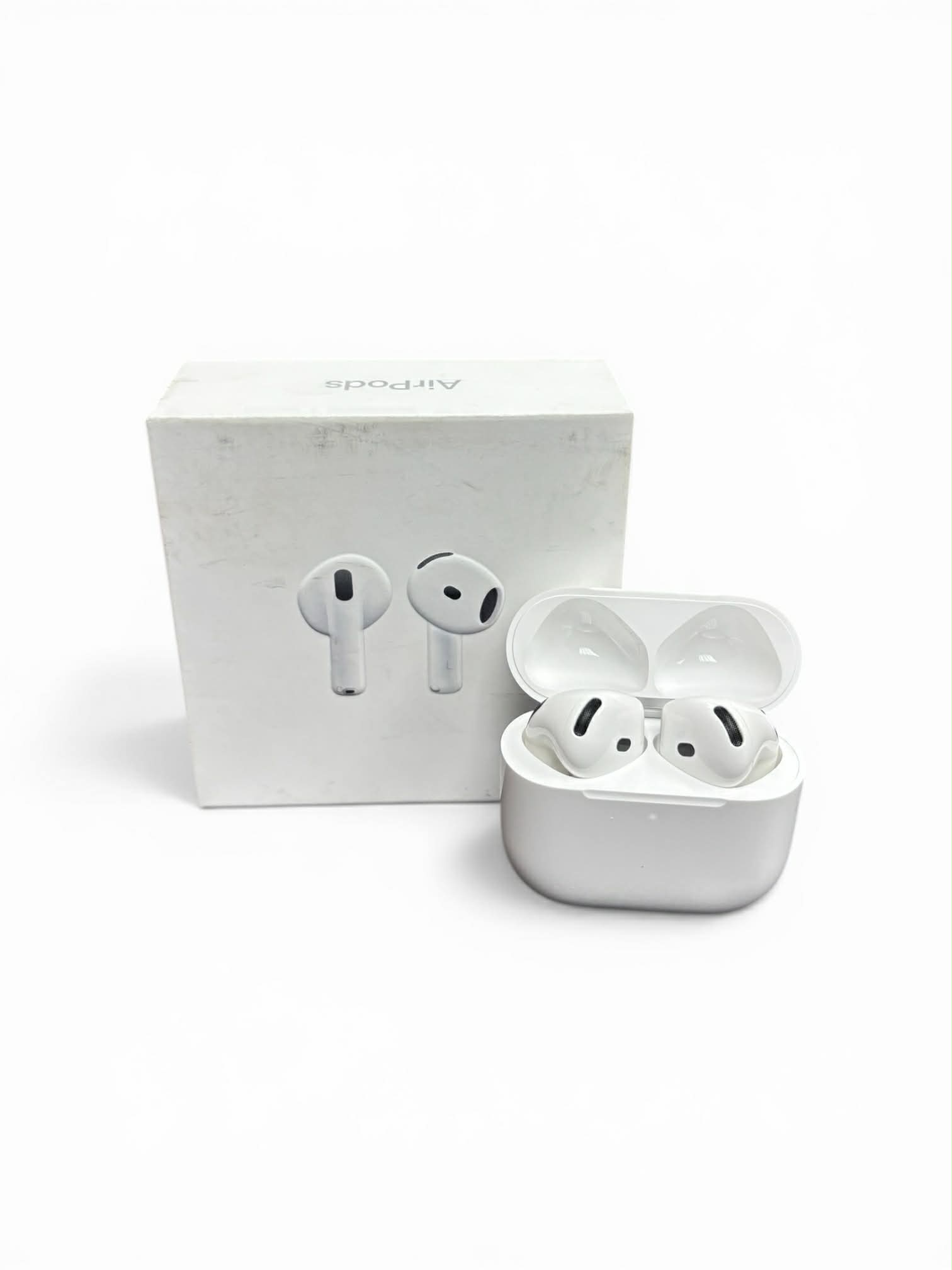 Like New Apple AirPods 4th Gen A3050+A3053 In-Ear (USB-C Case